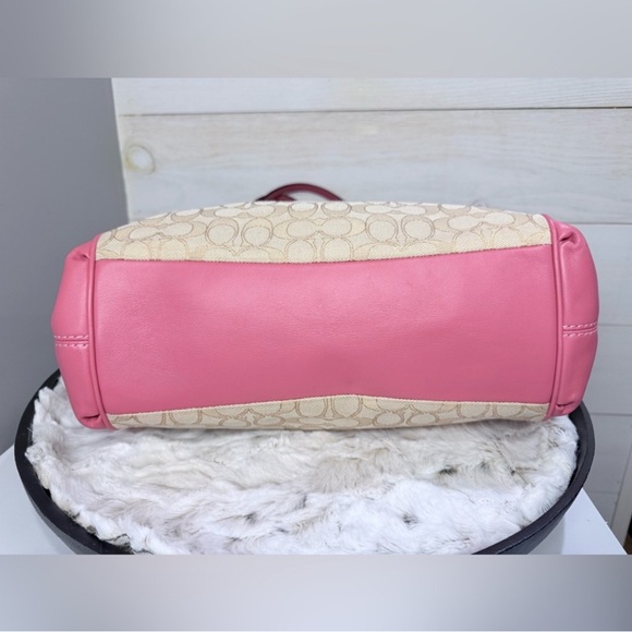 Coach Lexy Shoulder Bag In Signature Jacquard / Peony Pink - Picture 3 of 14